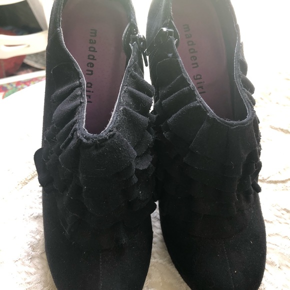 Gorgeous black Madden heels 7.5 - Picture 2 of 5